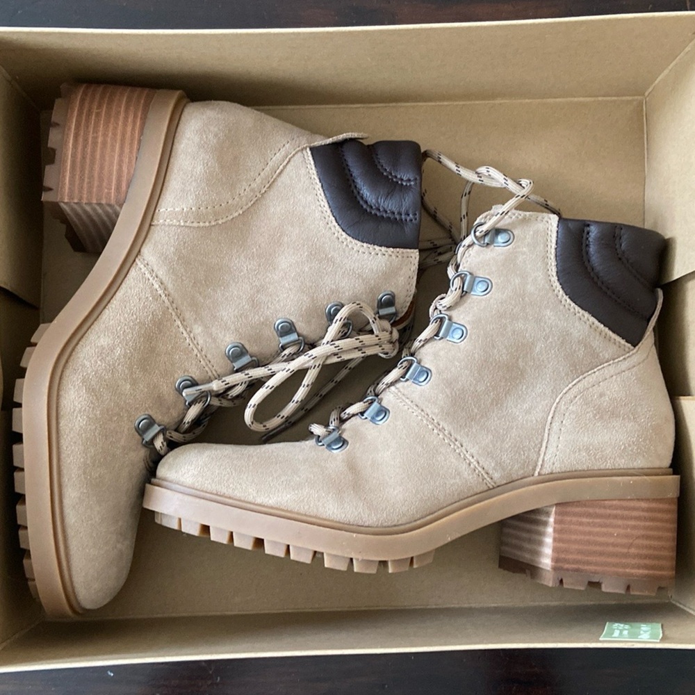 Lucky Brand Dareek Boots in Dune